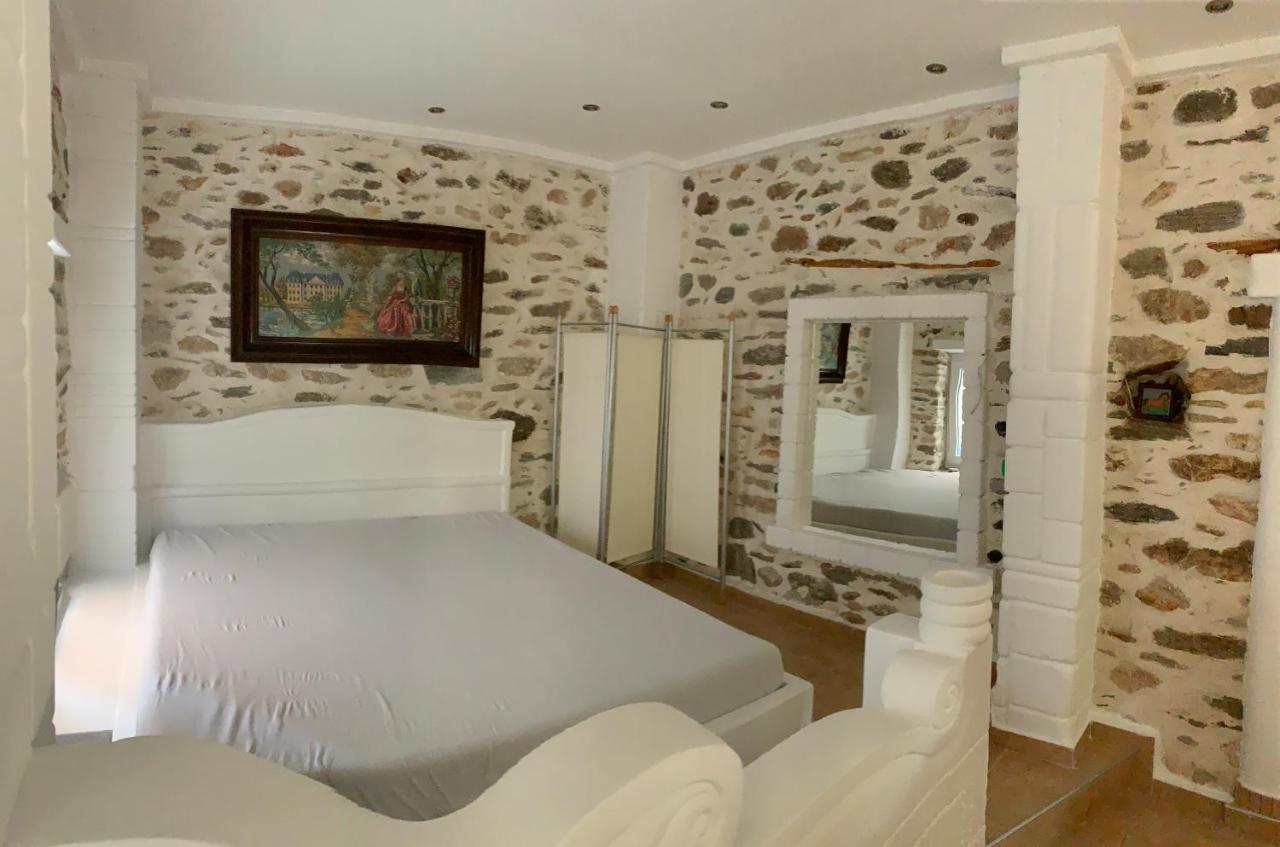 Sea&Stone Apartment Skala Sotiros Exterior foto